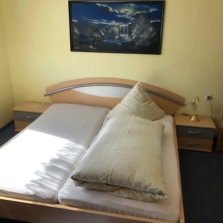 Hotel Cafe Waldeck Wuestenrot Εξωτερικό φωτογραφία